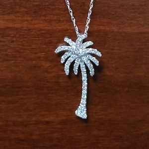 Diamond pendant